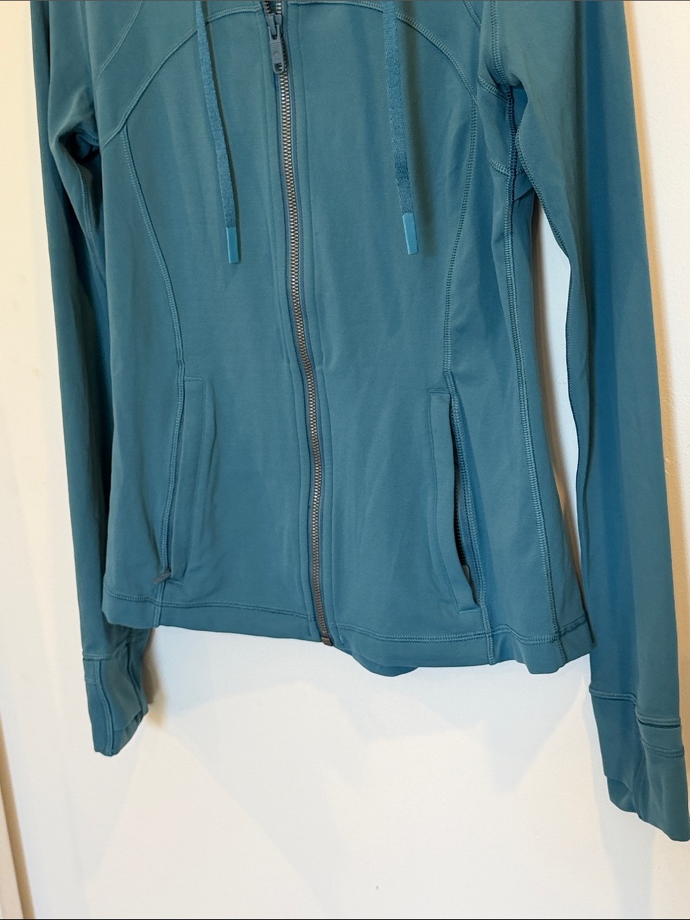 lululemon athletica aqua zip define hoodie with black trim - Picture 5 of 13
